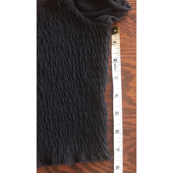 cropped shirred black top large balloon shoulder - Picture 4 of 4